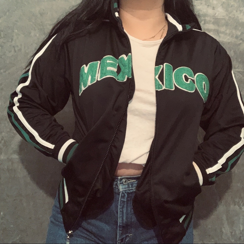 🌿10 for $10 // mexico jacket
